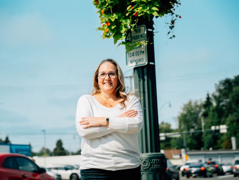 Portrait on the street in Bonney Lake, DM Tax & Bookkeeping
